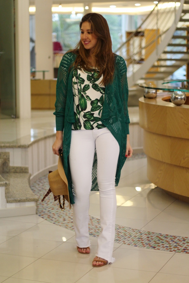 Look calça online branca flare